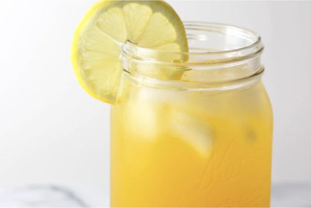 Iced Turmeric Lemonade Recipe - DOSE