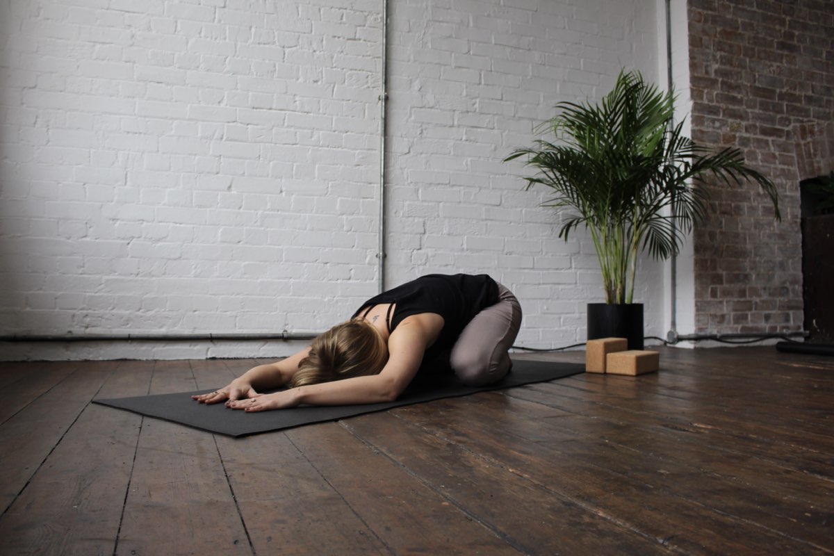 Hangover Yoga you can do from the comfort of your home - DOSE