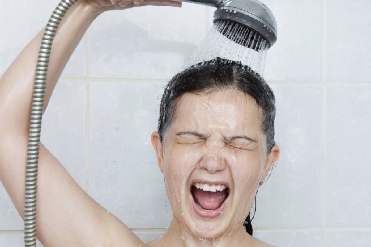 I took a cold shower for a week - here's what happened - DOSE
