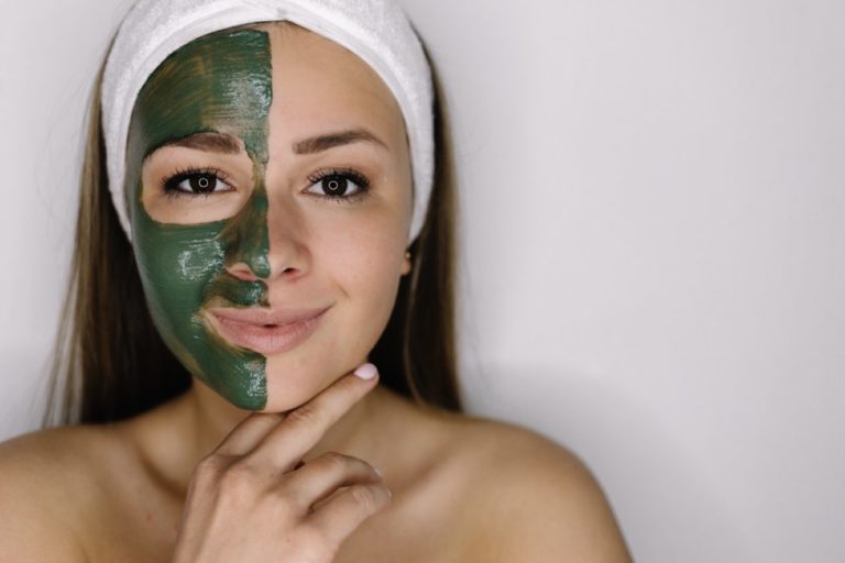 Green tea peel off face mask