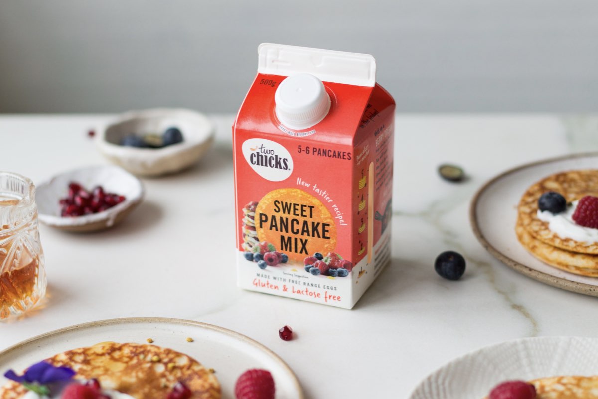 Egg white oat pancakes recipe from Two Chicks DOSE