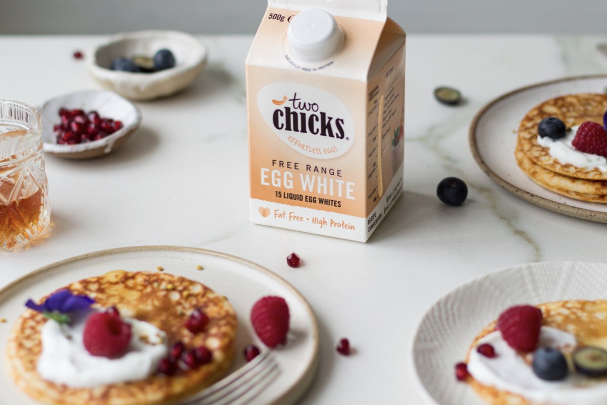 Egg white oat pancakes recipe from Two Chicks DOSE