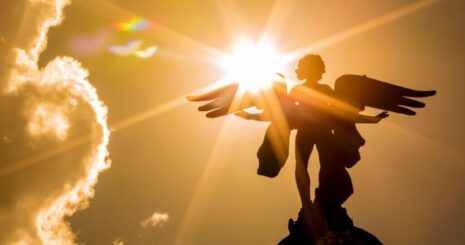 Signs that Archangel Michael is around you