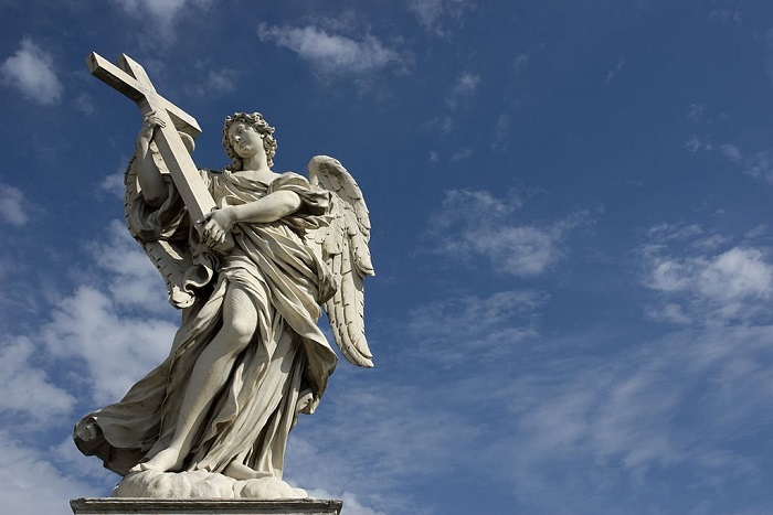 Bernini angel on Ponte San Angelo with cross